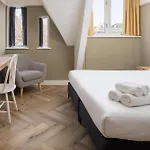Hotel Light 3*