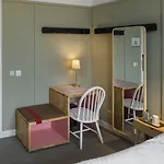 Hotel Light