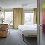 Light Hotel 3*