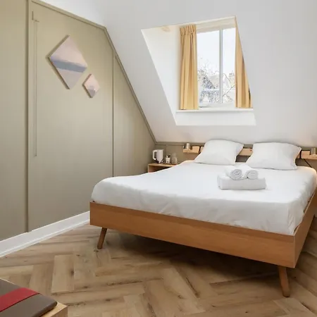 Hotel Light Hotel 3*