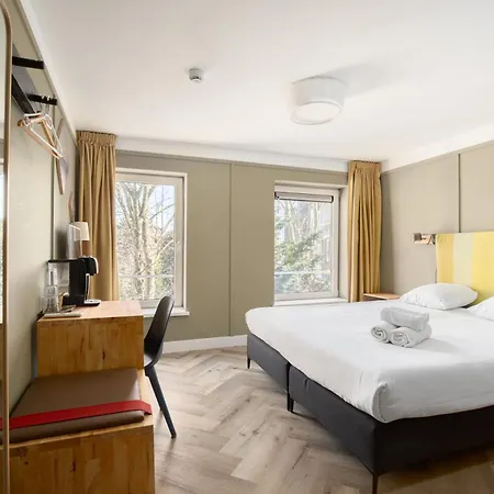 Hotel Light Hotel 3*