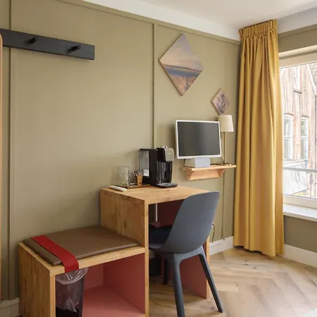 Hotel Light 3* Rotterdam