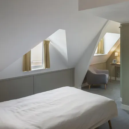 Hotel Hotel Light 3*